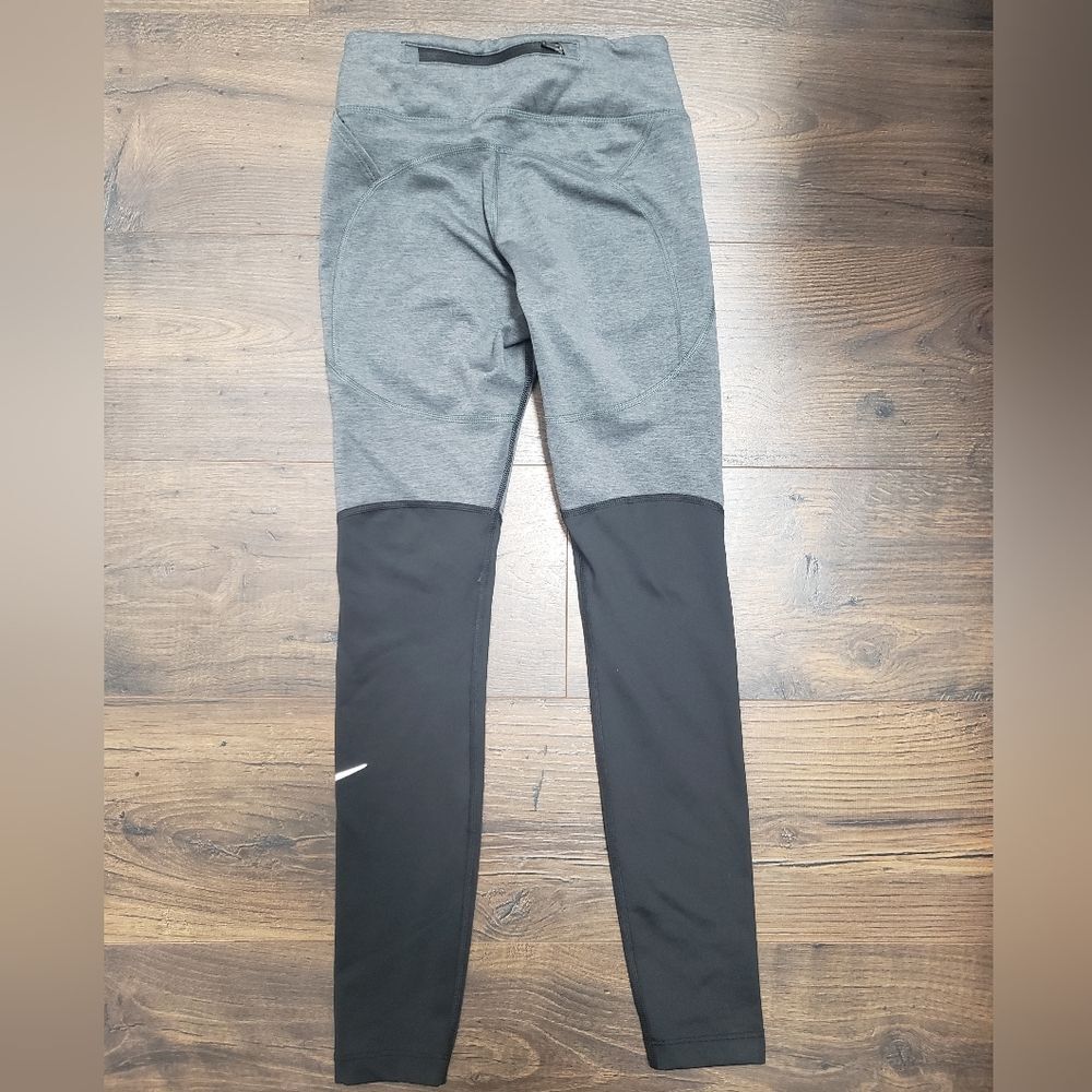 Nike Running Women’s Fleece Lined Black & Grey Leggings Size XSmall - Picture 3 of 4